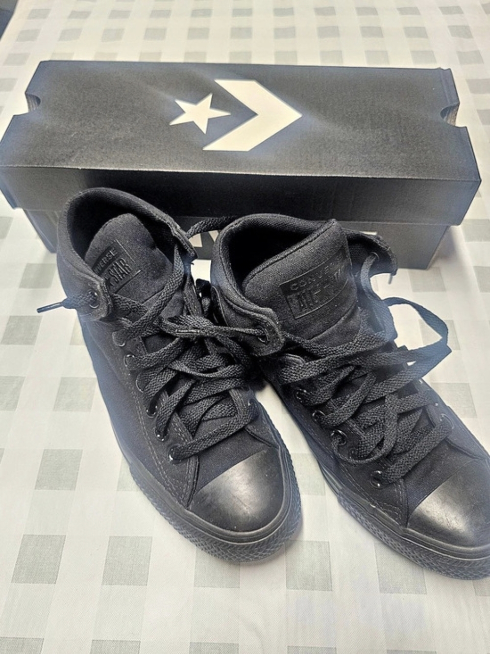 Converse Chuck Taylor All Star Malden Street Mid Black Sneakers US 7.5